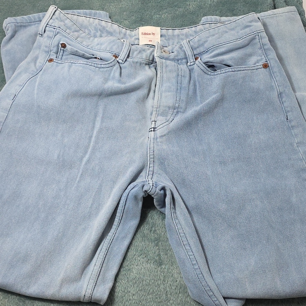 H&M Light Blue Denim Jeans - Picture 4 of 6